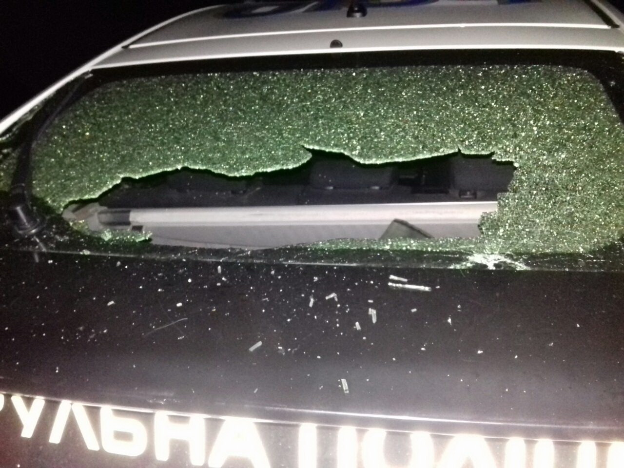 Вчора, 3 червня, ужгородські  правоохоронці отримали повідомлення про порушення громадського порядку в дворі багатоквартирного будинку по вулиці Джамбула.