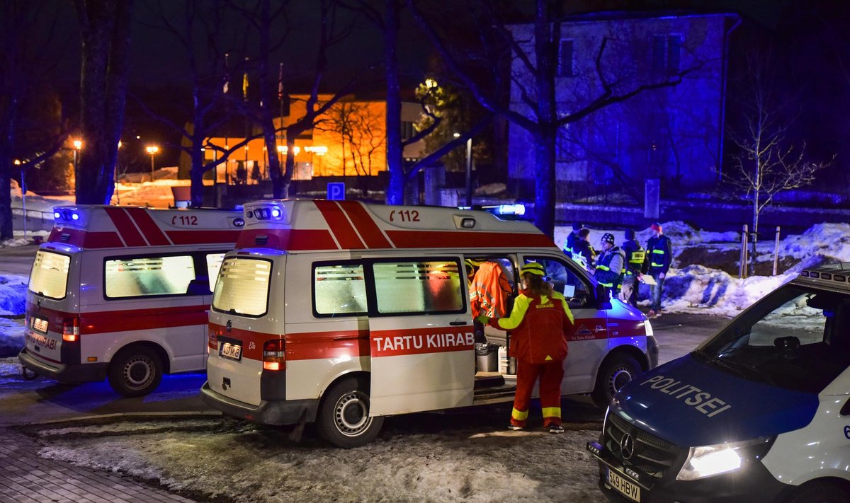 У Латвії ввечері 26 листопада трапилася ДТП за участю автобуса з українськими військовими. Водій загинув, а 26 пасажирів зазнали поранень.