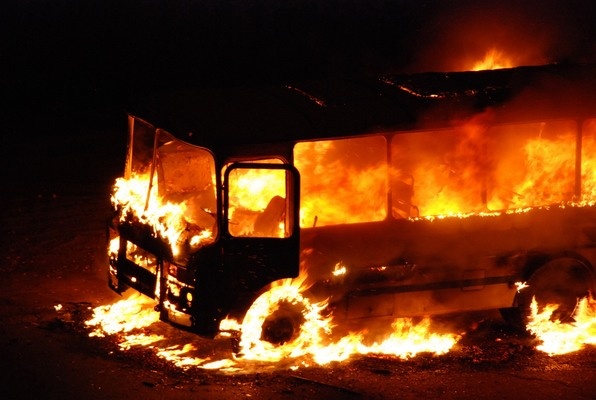 23 травня о 13:19 до Служби порятунку «101» надійшло повідомлення про загорання службового автобуса марки «ПАЗ», який возив працівників на завод.