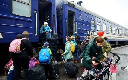 Укрзалізниця запустила альтернативний маршрут повернення в Україну з Австрії та Угорщини. 
