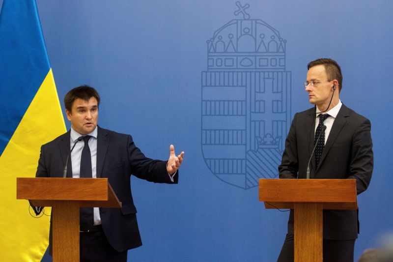 Україна запропонувала Угорщині низку кроків, спрямованих на зняття напруги між двома державами через ухвалений закон 