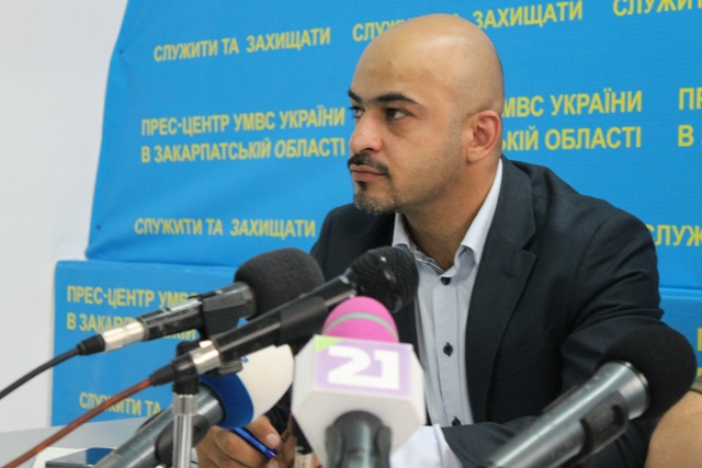 Народный депутат Украины во время сегодняшнего общения с журналистами рассказал о своей работе в Закарпатье и причины своего присутствия в регионе.
