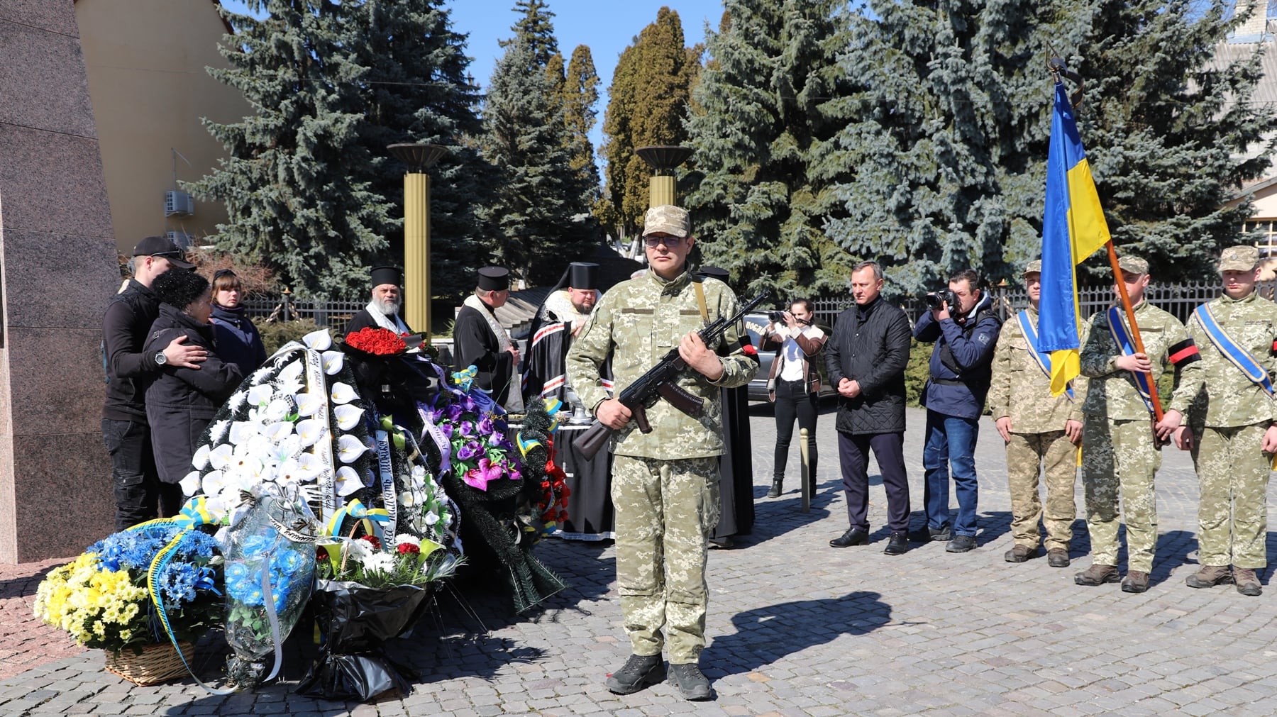 29-річний військовий,  угорець за національністю, служив у Військово-морських силах України і загинув в Очакові на Миколаївщині у перший день російської агресії, 24 лютого.