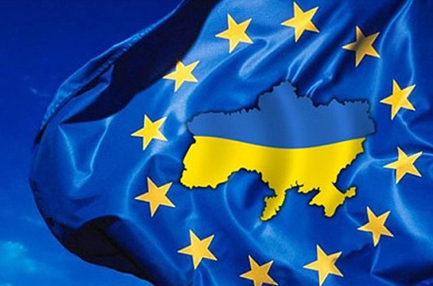 ЄС твердо підтримує Україну та продовжуватиме надавати потужну підтримку загальній економічній, військовій, соціальній та фінансовій стійкості України, включно з гуманітарною допомогою.

