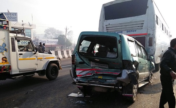 В аварию попали автобусы, грузовики и легковые автомобили.
