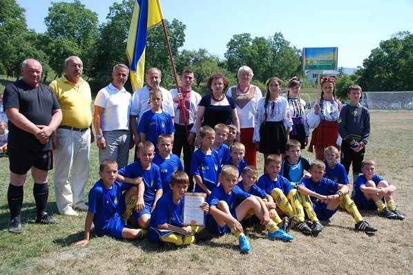 На Рахівщині відбувся міжнародний дитячий турнір з футболу / ФОТО