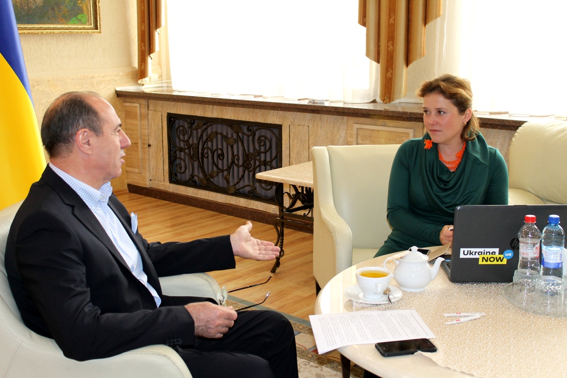 Наприкінці робочого тижня голова Закарпатської ОДА Ігор Бондаренко дав інтерв’ю власкору Укрінформу Тетяні Когутич. 