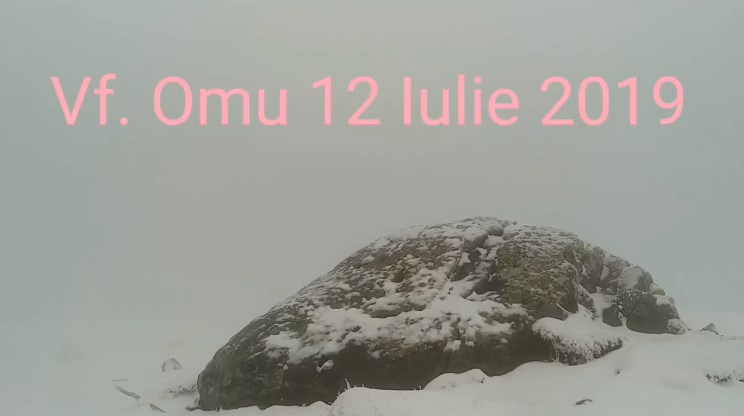 У мережі опублікували відео з Південних Карпат, а саме вершина гори Ому.