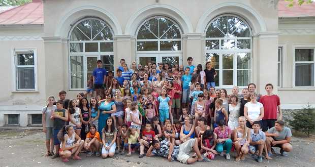 Нещодавно у селі  Балажер Берегівського району фонд «Шамуел» організував Тиждень англійської мови для вихованців дитячих будинків сімейного типу.