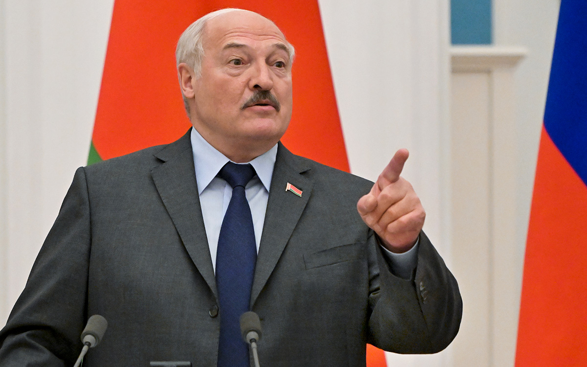 Лукашенко звинуватив Україну у розв'язанні війни та закликав до мирних переговорів