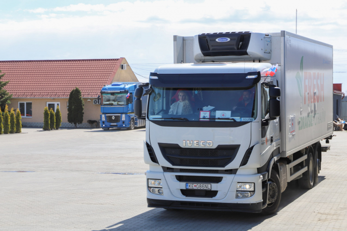 Велику гуманітарну допомогу привезли напередодні в Ужгород зі Словаччини, із міста Кошице, – 44 тонни вантажу.