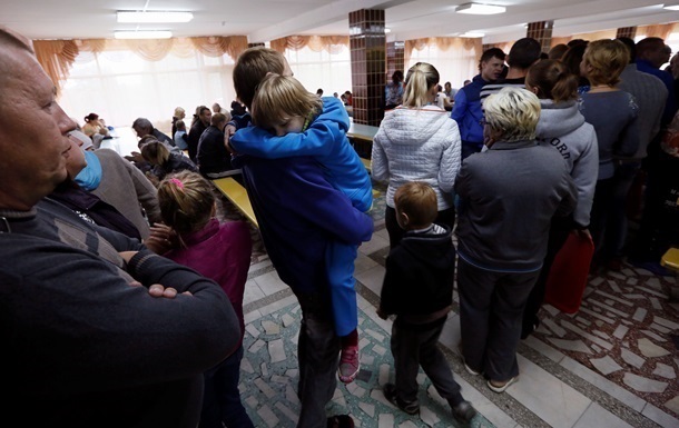 В Україні зареєстровано 1 мільйон 331,8 тисяча переселенців із Донбасу та Криму.
