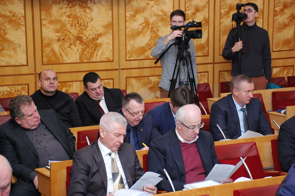 Решением второго пленарного заседания второй сессии облсовета седьмого созыва принято решение депутатский запрос Андрея Андріїва.
