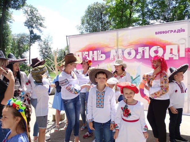 27 июня в Украине отметят День молодежи - праздник творчества и вдохновения, энергии и пыла, знаний и самоутверждения, любви и романтики.