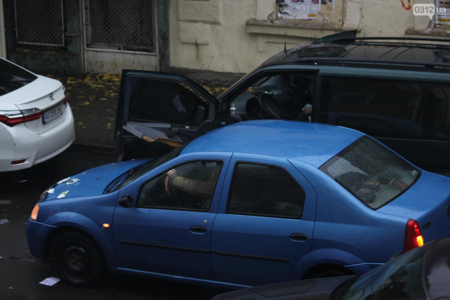 В Ужгороді на Швабській сталась ДТП за участю 2-х транспортних засобів. 