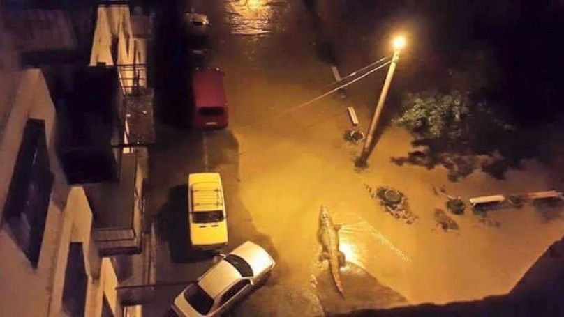 В результаті повені в Тбілісі зникли без вісті 24 особи. 