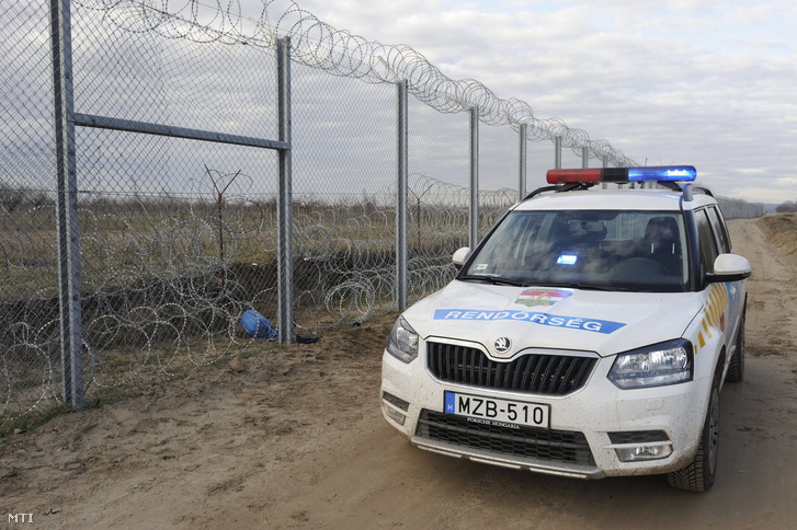 В Угорщині протягом вихідних затримали 500 мігрантів