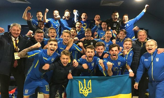 На чемпіонаті Європи з футболу серед юнаків до 19 років, який проходить у Фінляндії, збірна України на стадії 1/2 фіналу зустрічалася з португальськими однолітками і програла 0:5.

