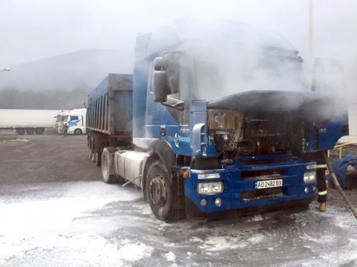 Вранці 24 січня у селі Сусково на Свалявщині загорівся вантажний автомобіль. 