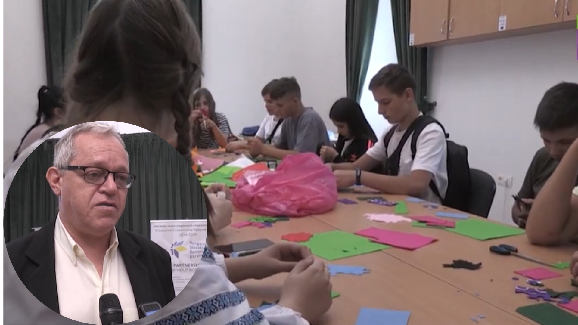 Діти військовослужбовців та переселенців взяли участь у майстер-класах, організованих громадською організацією Про Культура Субкарпатіка.
