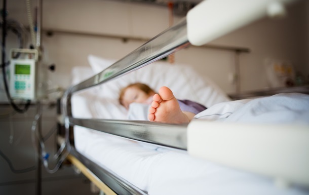 Дети все чаще поступают в больницы с коронавирусом.
