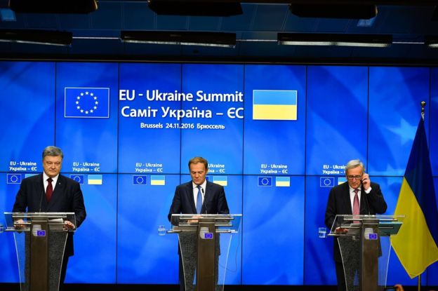 Ежегодный саммит Украина-ЕС не дал ответа, когда украинцы смогут путешествовать в Европейский Союз без виз. 