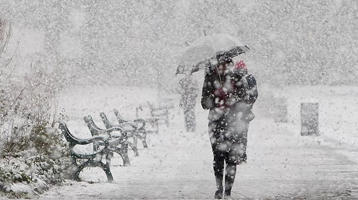 Сьогодні, 8 січня, в Україні очікується морозна погода. Проте синоптики зазначають, що опадів не прогнозується.

