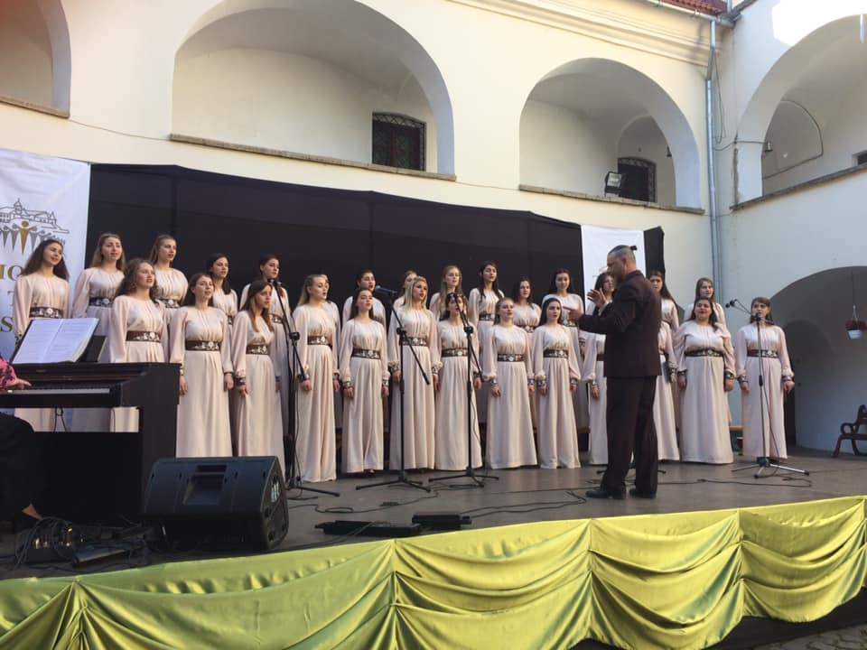 Зразковий хор студентів Ужгородського коледжу культури і мистецтв виступив на фестивалі хорової музики 