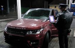 На пункте пропуска "Тиса" задержали краденый "Range Rover"