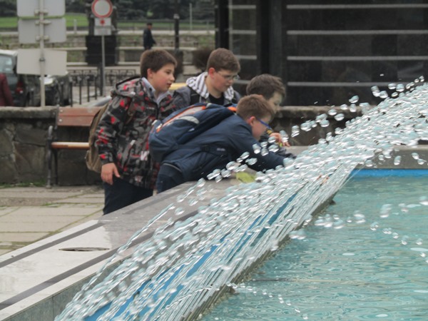 В Ужгороді запрацювали міські фонтани