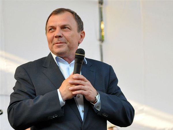 Керівництво Ужгородської міськради погодилось на пропозицію голови ОДА Василя Губаля провести 