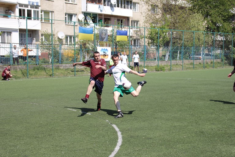 В Виноградове проходят футбольные соревнования по международным футзальными правилами
