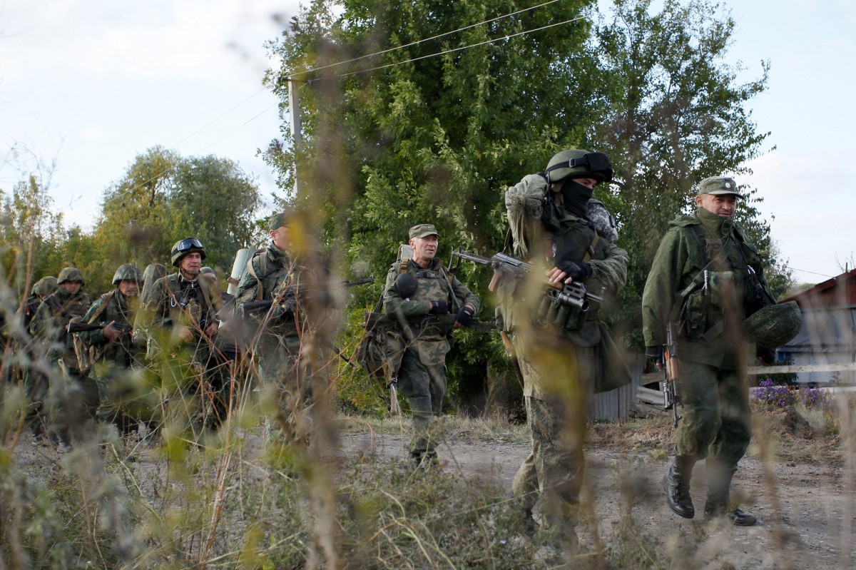 Спикер Министерства обороны по вопросам АТО Андрей Лысенко опровергает информацию, что боевики «продвинулись» на Мариупольском направлении.