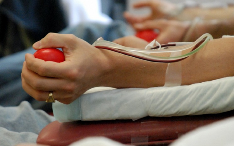 Закарпатська обласна станція переливання крові потребує донорів крові – ситуація складна.