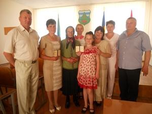 11 июня состоялось вручение удостоверений и нагрудных знаков о присвоении почетного звания Украины 