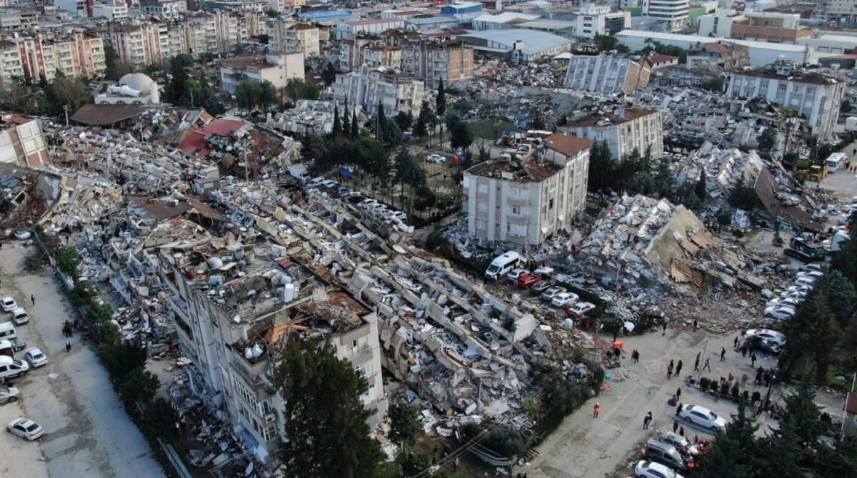 У Туреччині зросла кількість жертв смертоносного землетрусу