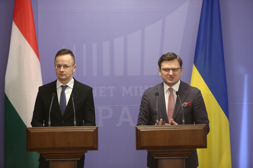 Про це заявив Віце-прем’єр-міністр Дмитро Кулеба на спільному брифінгу з Міністром зовнішньої економіки і закордонних справ Угорщини Петером Сійярто за результатами двосторонньої зустрічі.