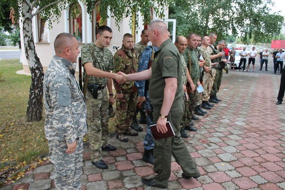 Півтора десятка працівників Державтоінспекції Закарпаття вирушили на службу в зону АТО на Луганщину.
