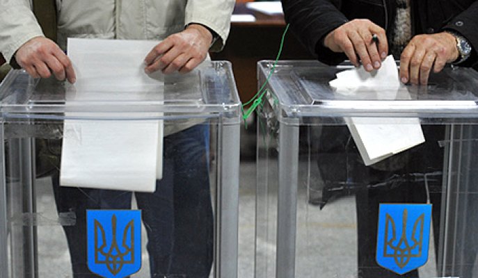 Згідно результатів опитування, проведеного Соціологічною групою «Рейтинг» на початку літа, у виборах до Верховної Ради готові взяти участь не більше 60% опитаних.