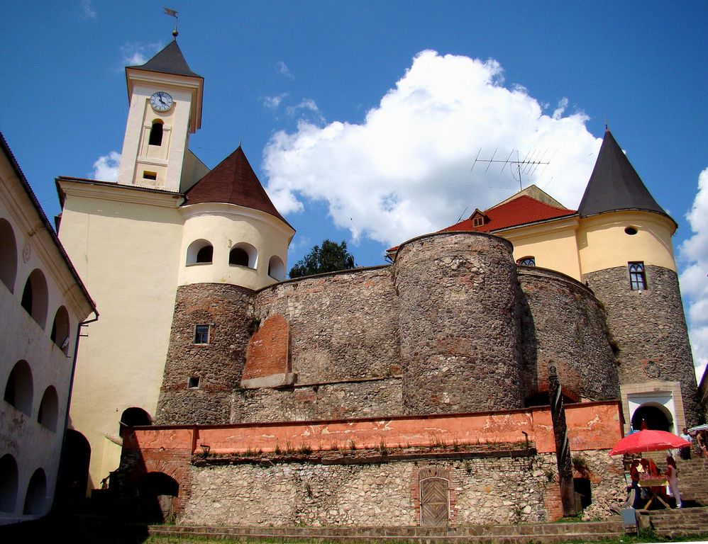 В Мукачівському замку «Паланок» пройде масштабний фестиваль «Карпати Фест»