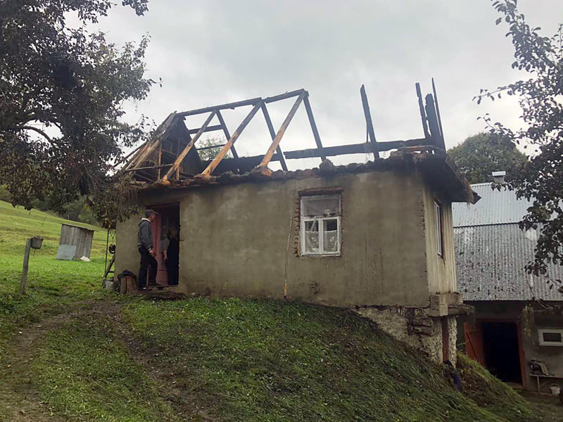 Ввечері 7 жовтня сталася пожежа в літній кухні у с. Тюшка Міжгірського району. 