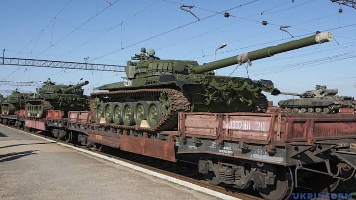 В июле появились признаки наращивание боевых действий на востоке Украины, пишет Financial Times.
