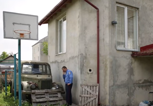 Дерзкую кражу в доме погибшего в АТО Александра Швеца на Львовщине совершили его соседи.

