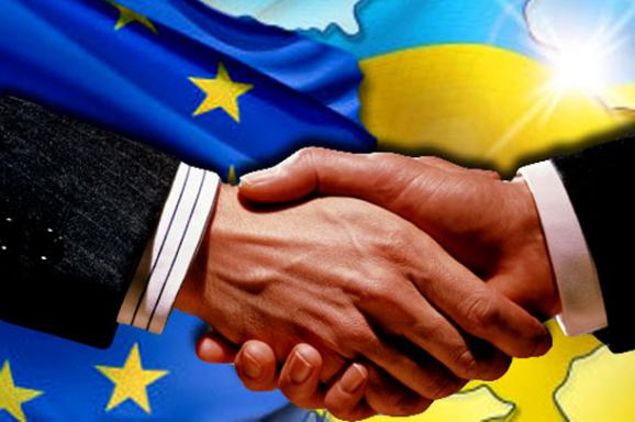 З 1 січня 2016 року почне діяти Угода про зону вільної торгівлі України з Євросоюзом. Але що це означає: українці матимуть з цього вигоду чи навпаки постраждають?