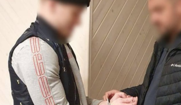 У поліції повідомили про затримання у Сваляві лідера злочинної групи з Рівненщини