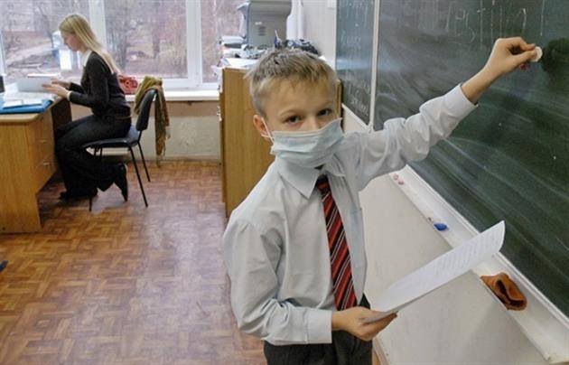 Сьогодні в Берегівській РДА відбулося засідання комісії щодо стану захворюваності на грип та гострі респіраторні вірусні інфекції у Берегівському районі.