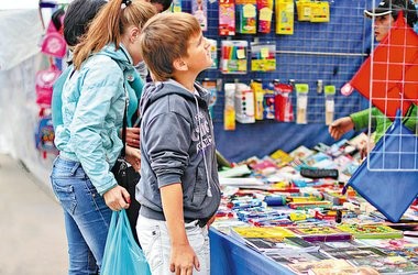 В Хусте стартовал школьный ярмарка