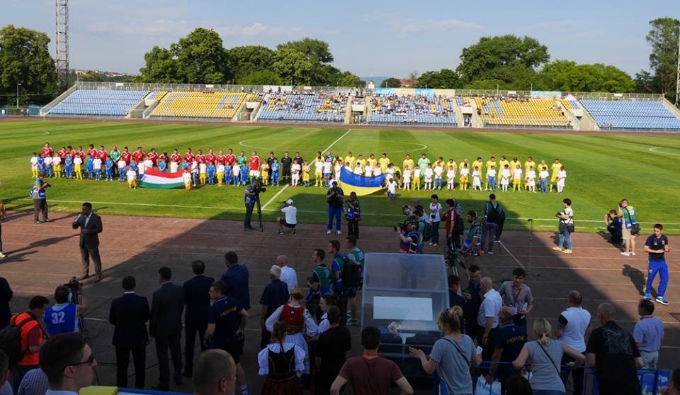3:1 – с таким счетом закончился исторический товарищеский матч сборных команд ветеранов Украины и Венгрии по футболу.