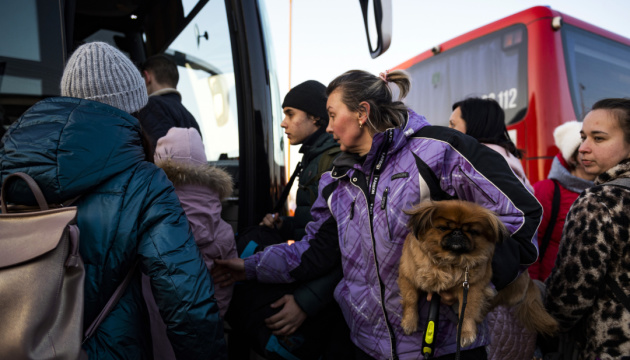 Майже 22 тисячі переселенців, які зараз в Ужгороді, отримали статус ВПО
