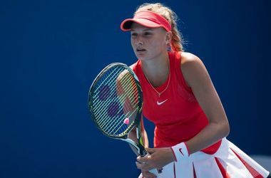 Українська тенісистка Даяна Ястремська програла у фіналі юніорського Вімблдону росіянці Анастасії Потаповій .